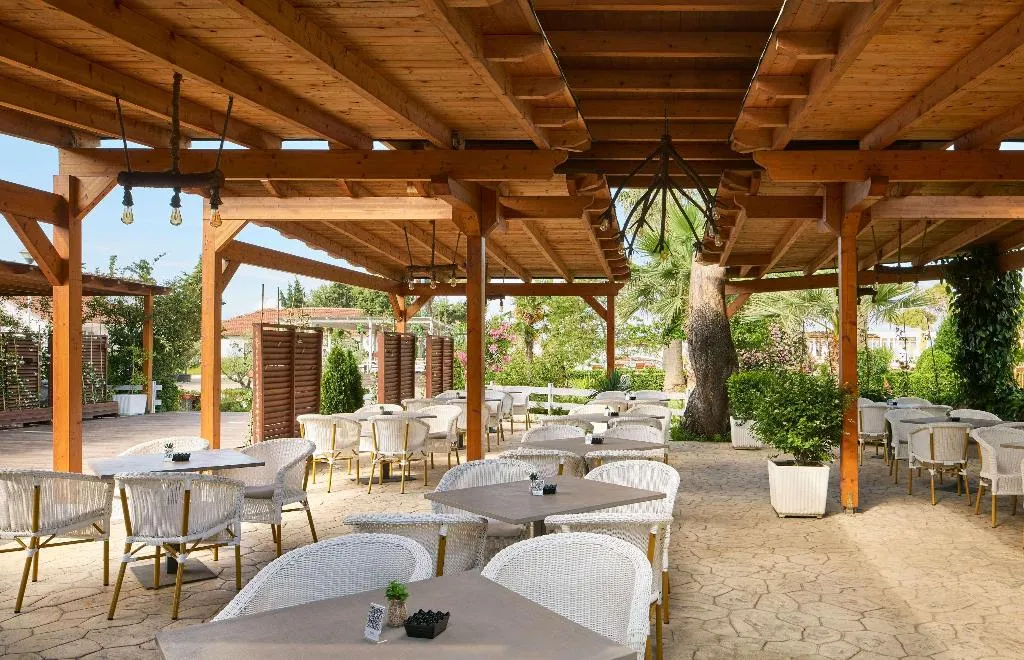 Restaurant, Sol Tropikal Durres, Durres
