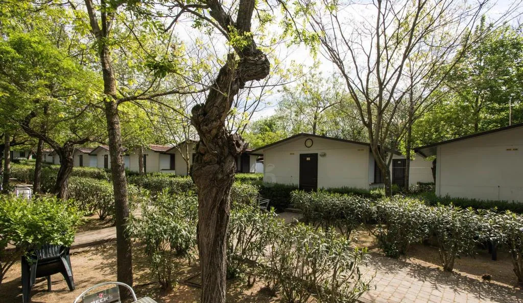 BUNGALOW CAPACITY 2 Room, Happy Village & Camping, Rome