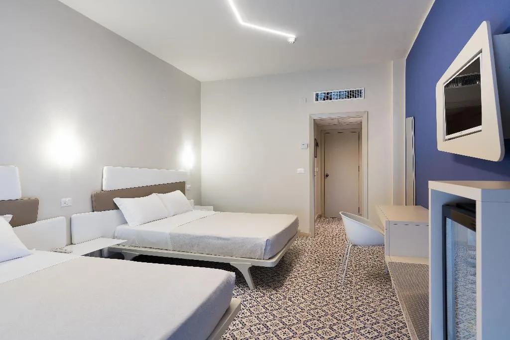 QUADRUPLE SUPERIOR Room, Saracen Sands Hotel & Congress Centre, Palermo