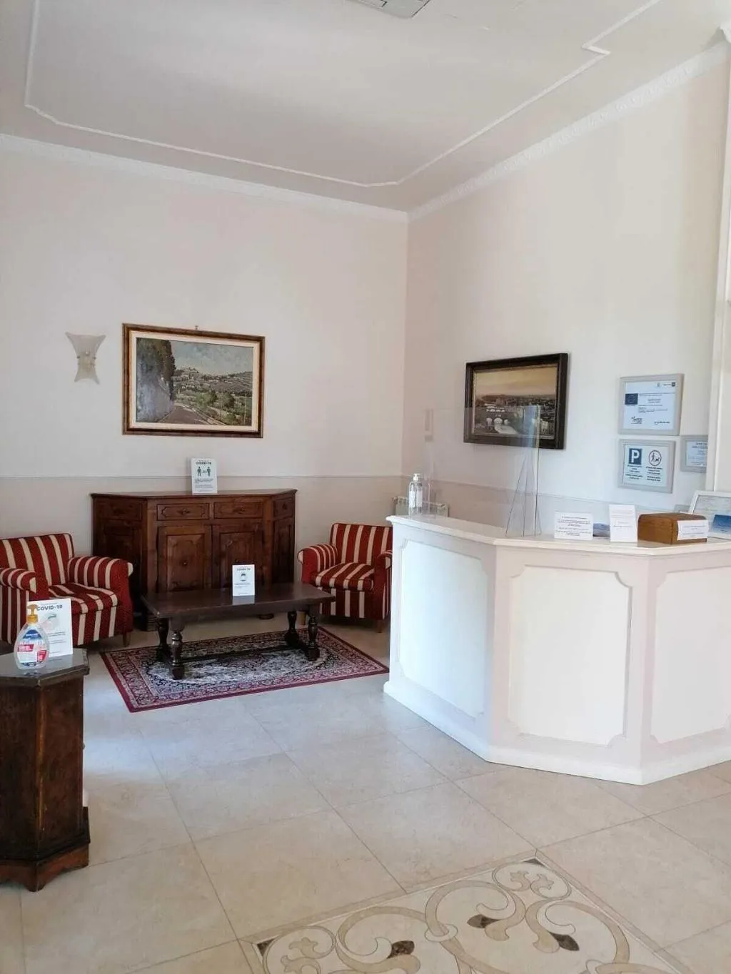 Lobby, Dimora Salviati, Florence