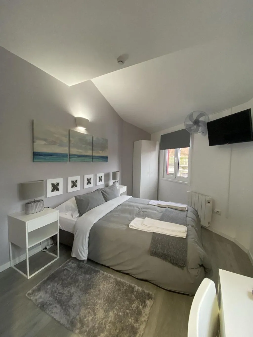 Room, Residencial Triunfo, Porto