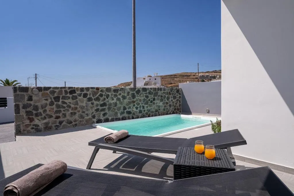 General view, Santorossa Luxury Villas, Santorini