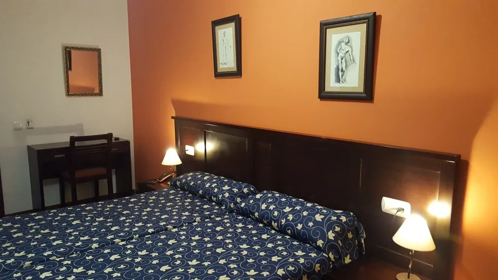 Double or Twin STANDARD Room, San Cayetano, Costa Del Sol