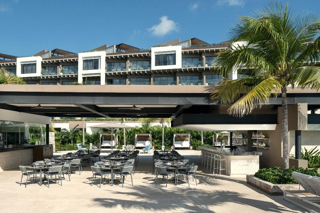 Restaurant, Atelier Playa Mujeres, Cancun Area