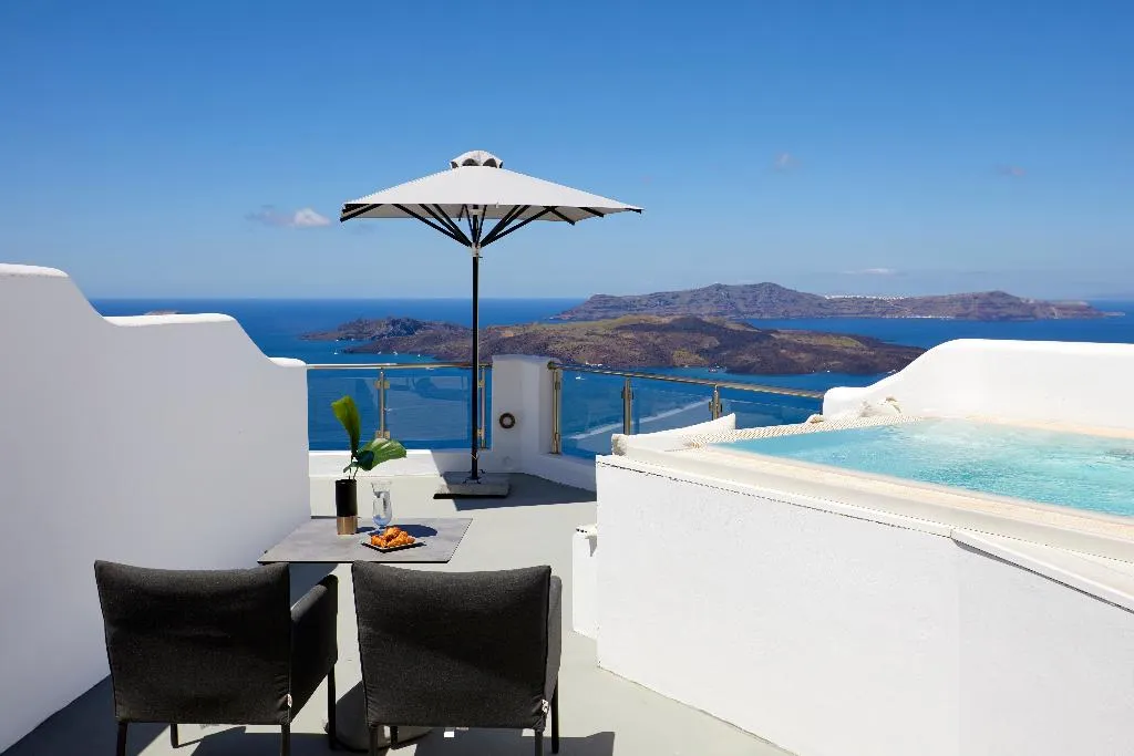 SUITE HONEYMOON Room, Petit Palace, Santorini