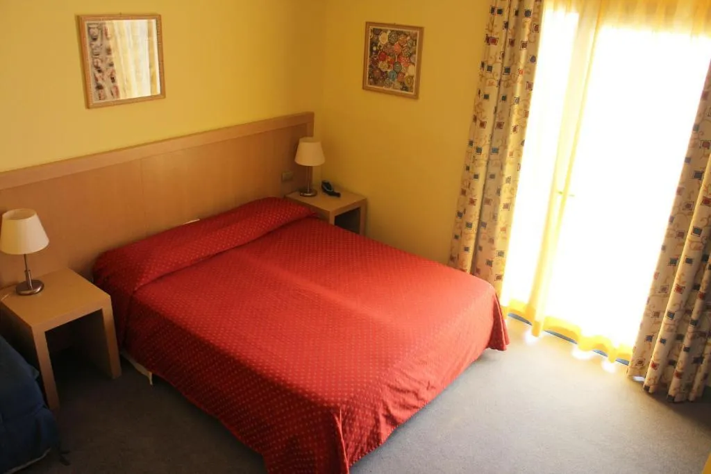 DOUBLE STANDARD Room, Cristallo, Venice