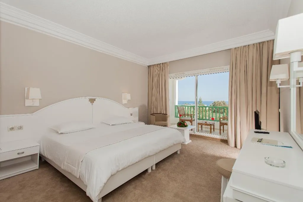 Room, El Mouradi Palace Hotel for family & couples only, Tunisia