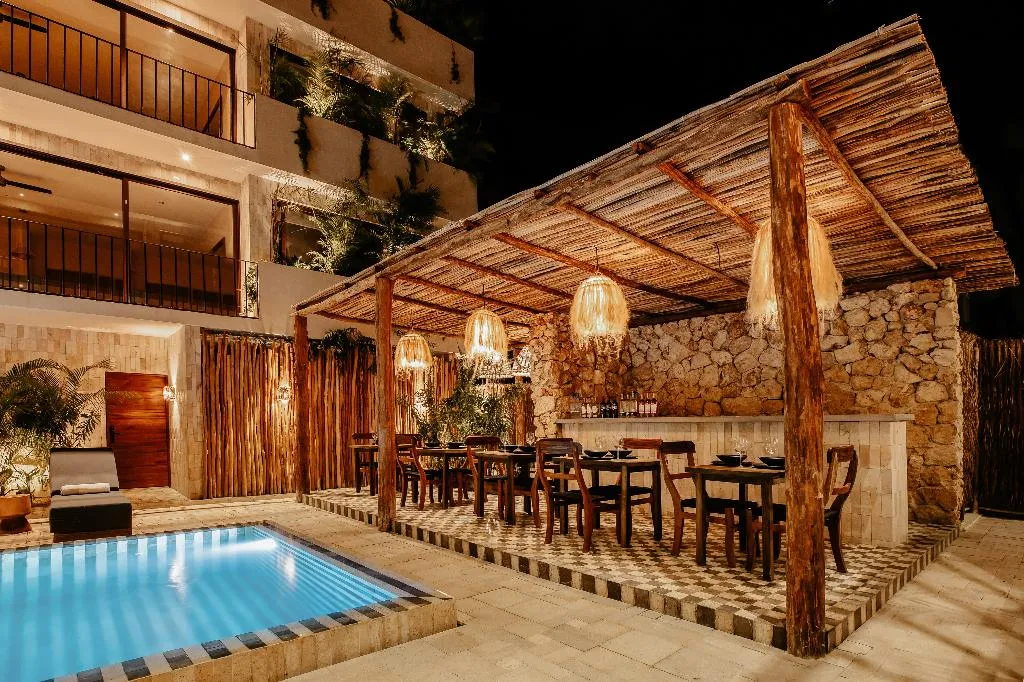 Pool, Majaro Apartments, Cancun Area