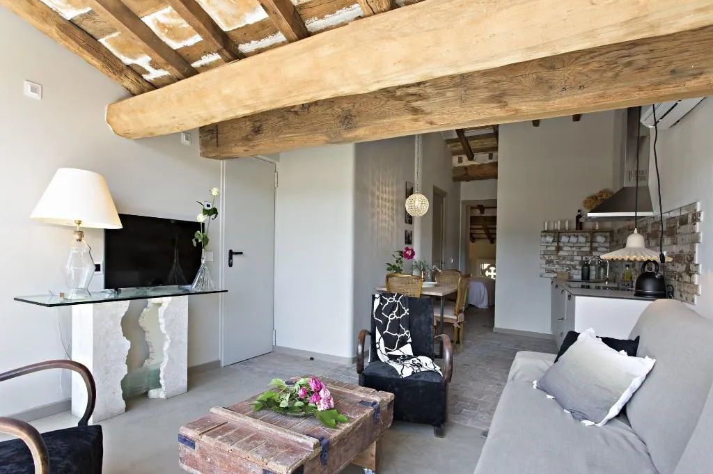 Room, El Jardinet De Sant Esteve, Barcelona