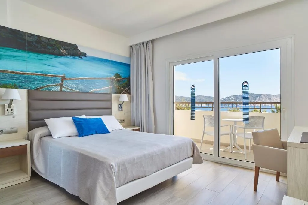 Double or Twin SUPERIOR SEA VIEW Room, Invisa Hotel Cala Verde, Ibiza
