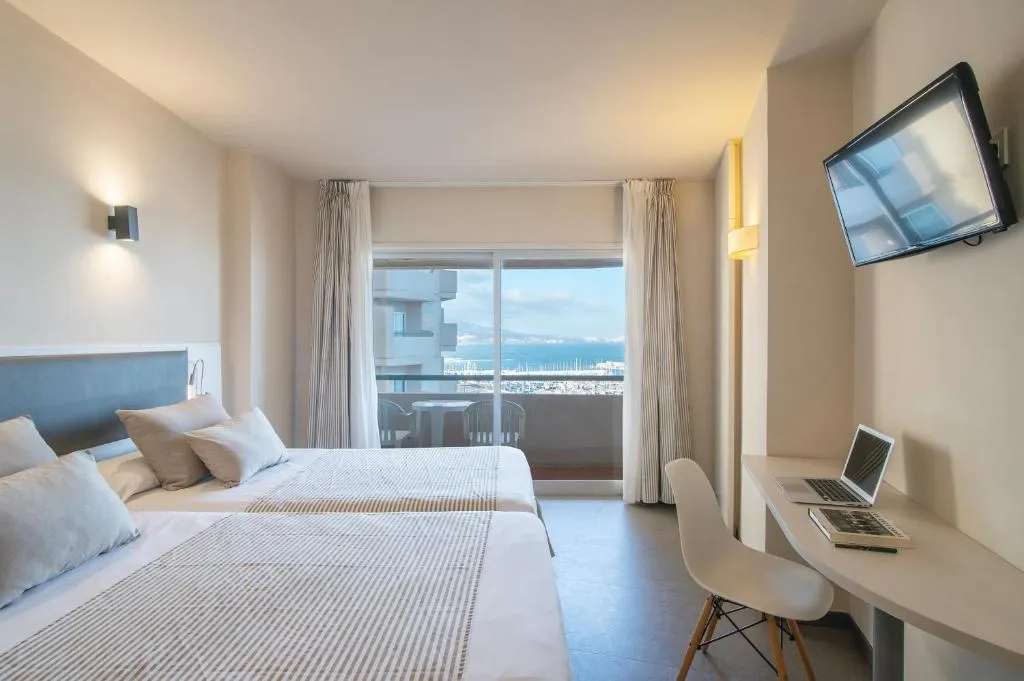 TWIN SEA VIEW Room, Hotel El Puerto by Pierre & Vacances, Costa Del Sol