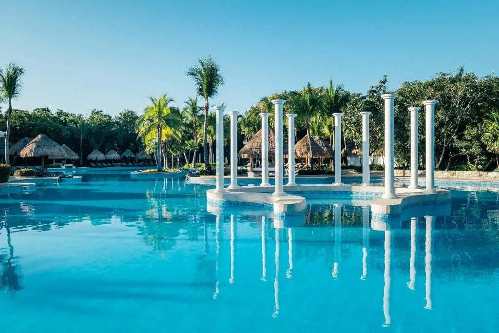 Pool, Iberostar Waves Paraiso del Mar All Inclusive, Cancun Area