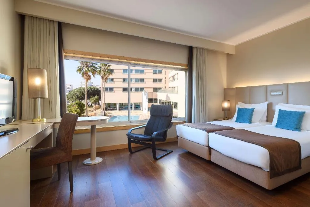 TWIN PREMIUM Room, Tryp Porto Expo Hotel, Porto
