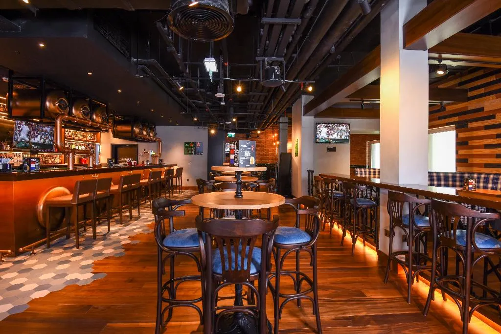 Bar, Premier inn Dubai Al Jaddaf, Dubai