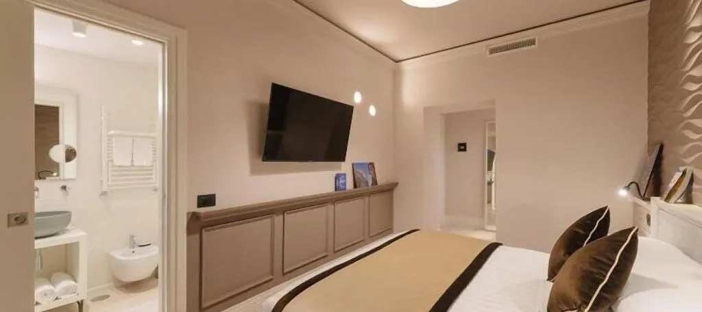 Double or Twin DELUXE KING BED Room, Rhea Silvia Luxury Navona, Rome