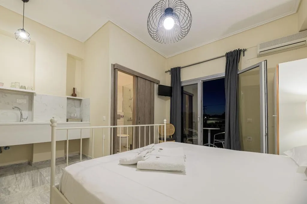 Room, Denise Studios & Apartments, Zante