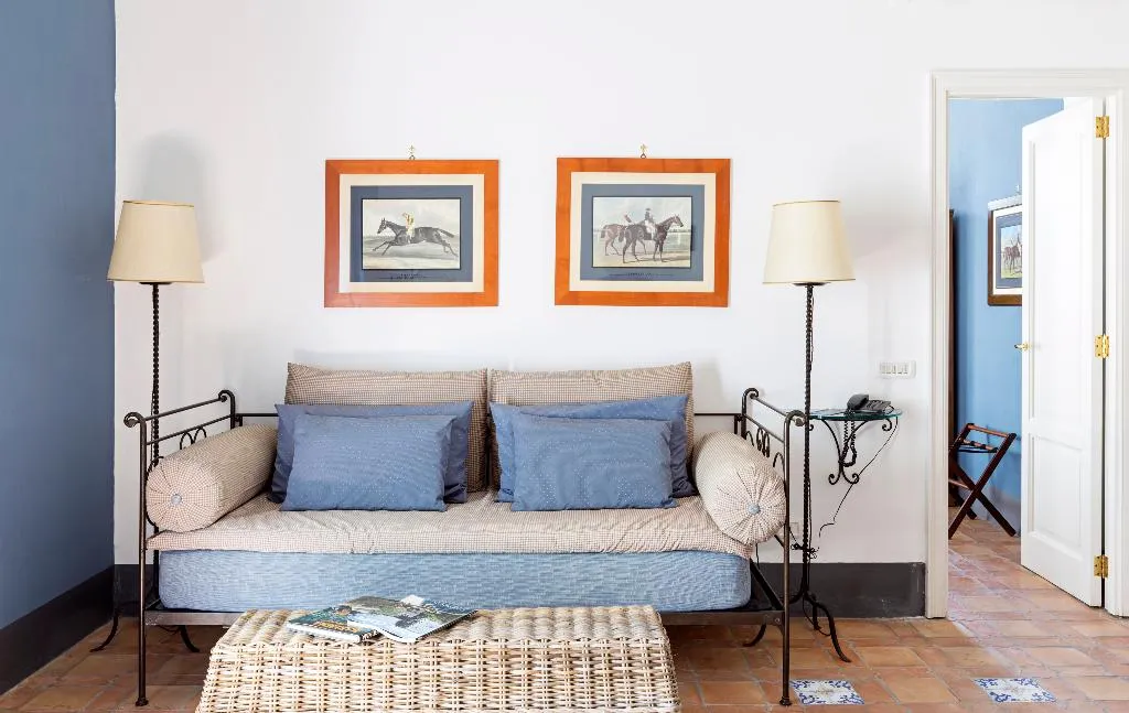 Room, Relais Regina Giovanna, Naples