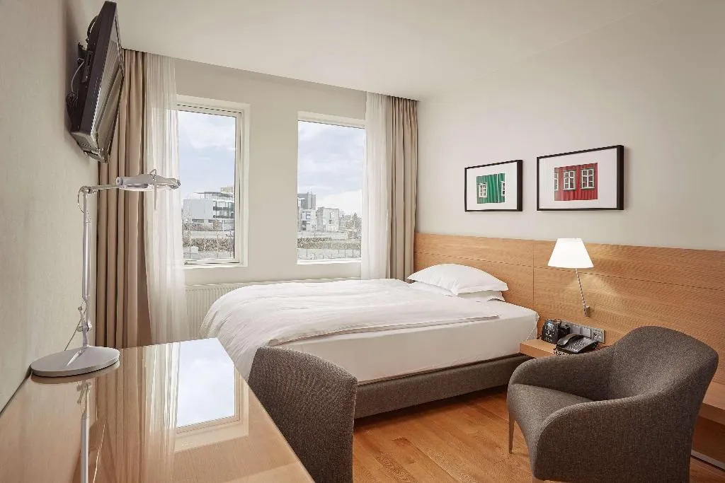 SINGLE GUEST ROOM Room, Hilton Reykjavik Nordica, Reykjavik