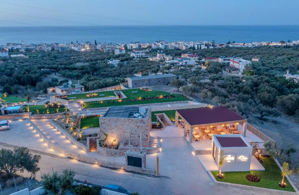 Restaurant, Deos Luxury Suites, Crete