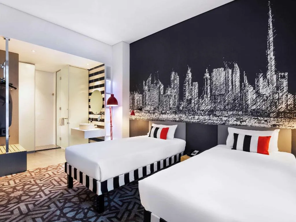 SINGLE KING SIZE BED Room, Ibis Styles Dubai Airport, Dubai