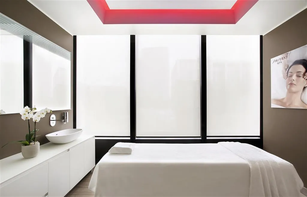 Room, Excelsior Hotel Gallia, a Luxury Collection Hotel, Milan