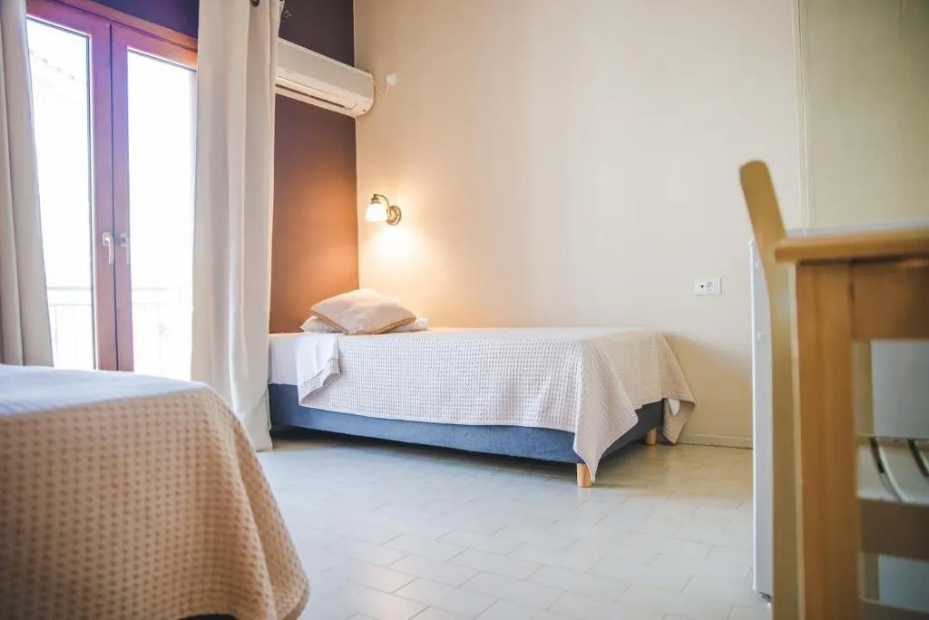 Room, Sisiotisa, Kefallinia