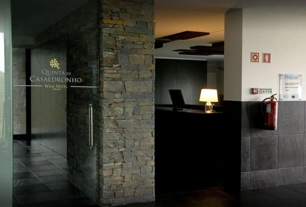 Lobby, Quinta De Casaldronho Wine Hotel, Porto