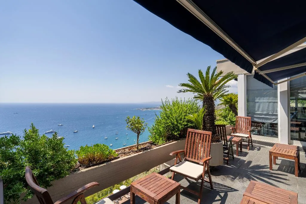 Terrace, Eurostars Monte Tauro, Taormina