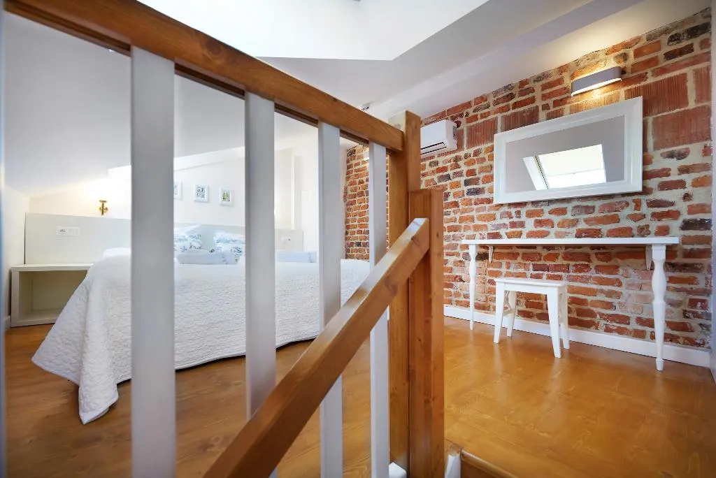 STUDIO CLASSIC Room, Gołębia 8 Residence, Krakow