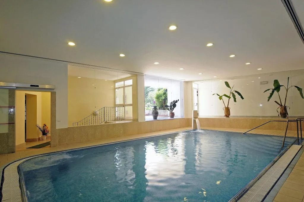 Pool, Villa Angela Terme, Naples
