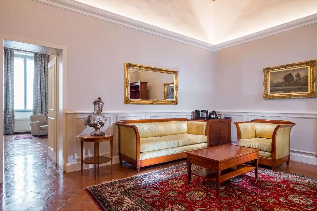 SUITE KING SIZE BED Room, Grand Hotel Villa Torretta, Curio by Hilton, Milan