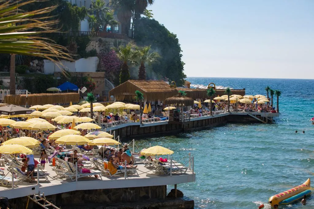 Sports and Entertainment, Martı Beach Hotel, Izmir