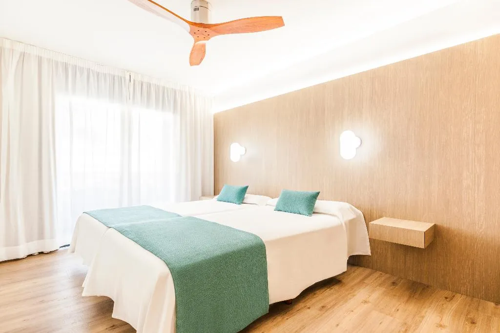 APARTMENT ONE BEDROOM Room, Parque la Paz, Tenerife