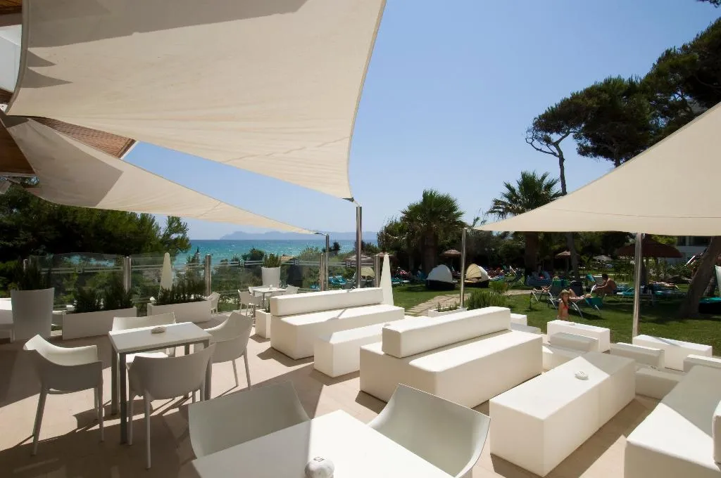 Terrace, Playa Esperanza Suites, Majorca