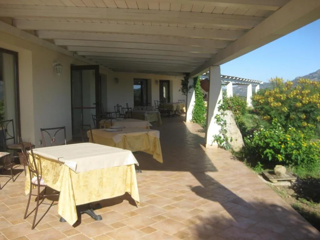 Terrace, Hotel Borgo Alba Barona, Olbia