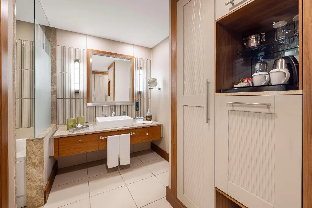 DOUBLE RIVER VIEW Room, Hilton Dalaman Sarigerme Resort and Spa, Dalaman