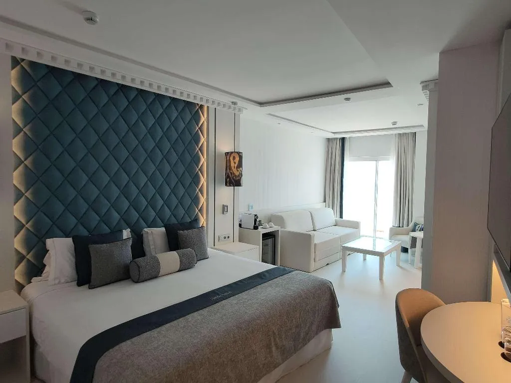 Room, Santos Nixe Palace, Majorca