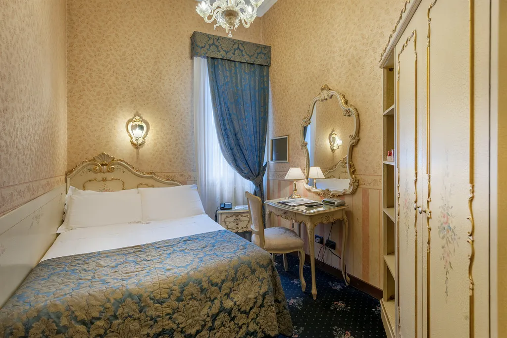 DOUBLE ECONOMY Room, Hotel Montecarlo, Venice