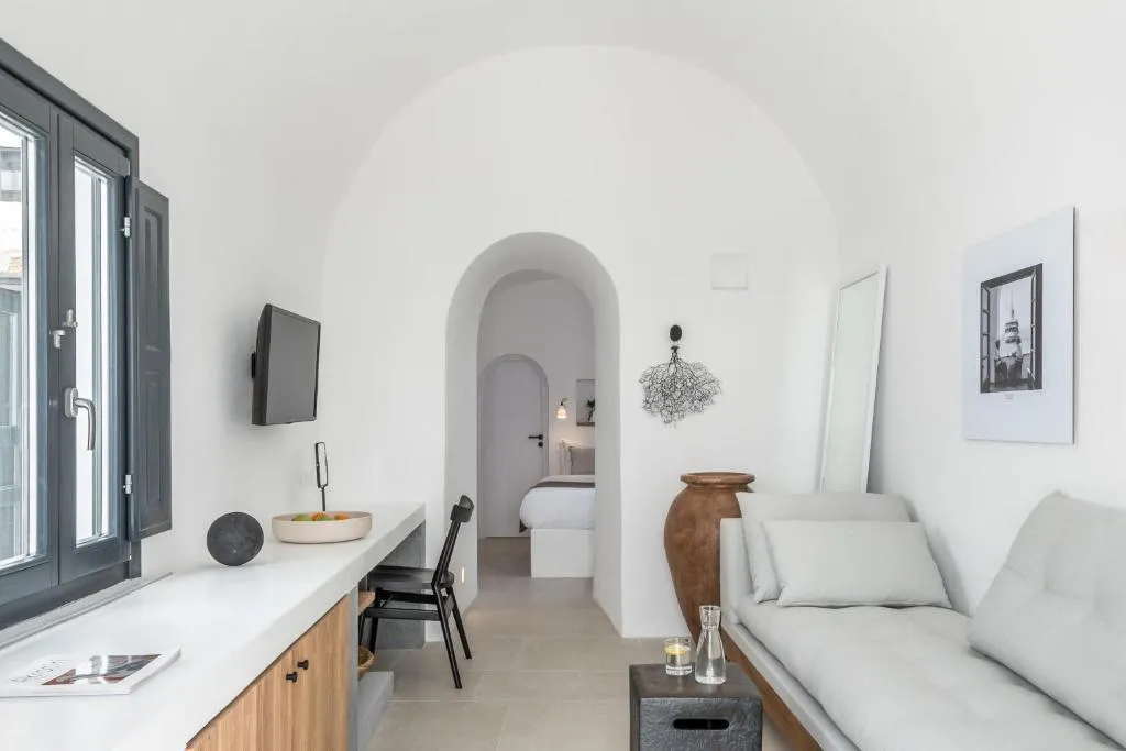 APARTMENT CAPACITY 2 Room, Honeymoon Petra Villas, Santorini