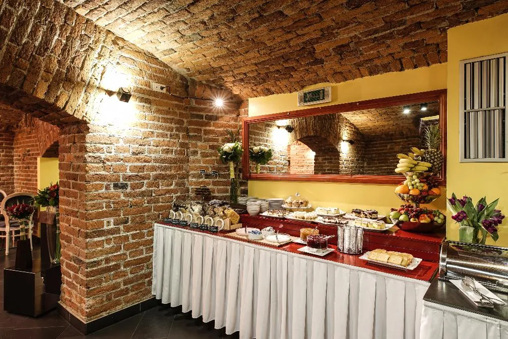 Restaurant, Assenzio Prague, Prague
