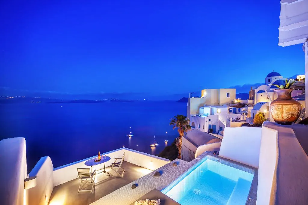 Pool, Diamond Luxury Suites, Santorini