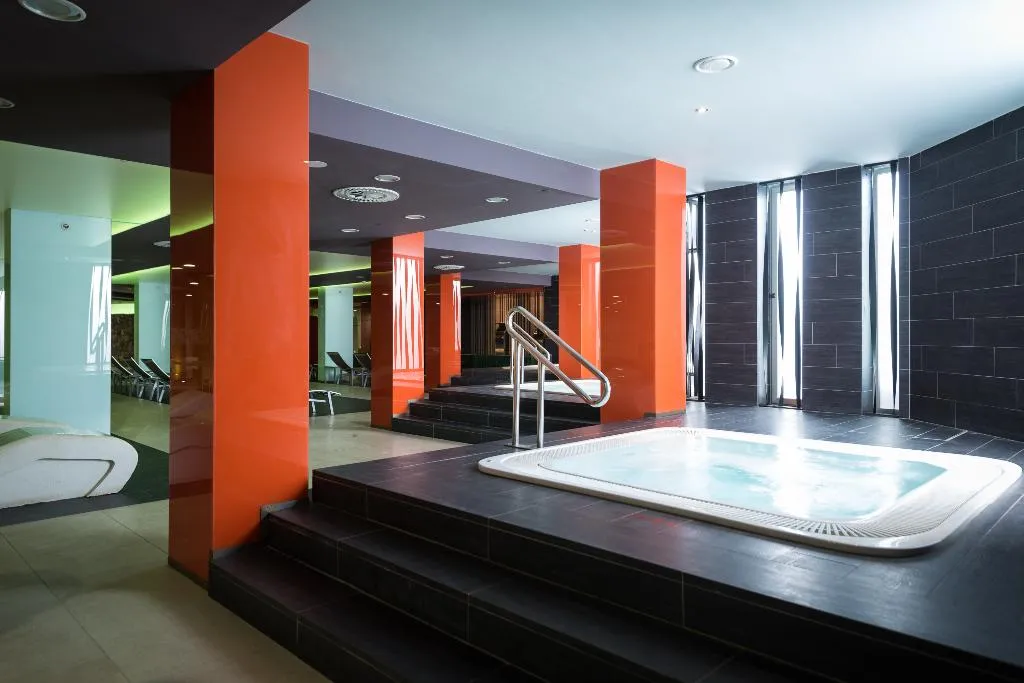 Sports and Entertainment, HD Beach Resort, Lanzarote