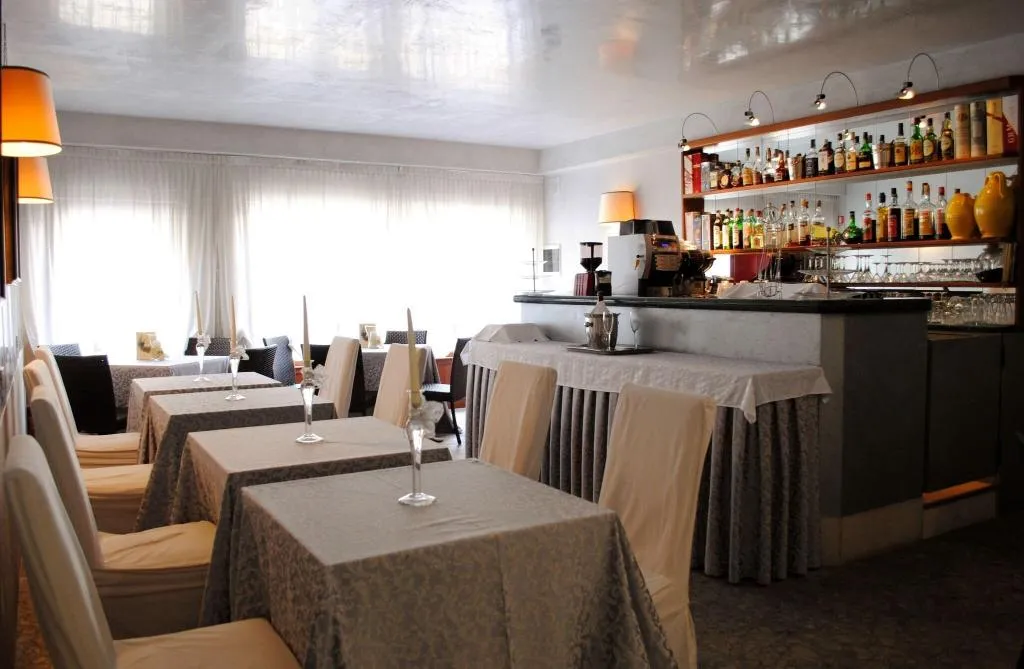 Bar, Palazzo Del Giglio, Venice