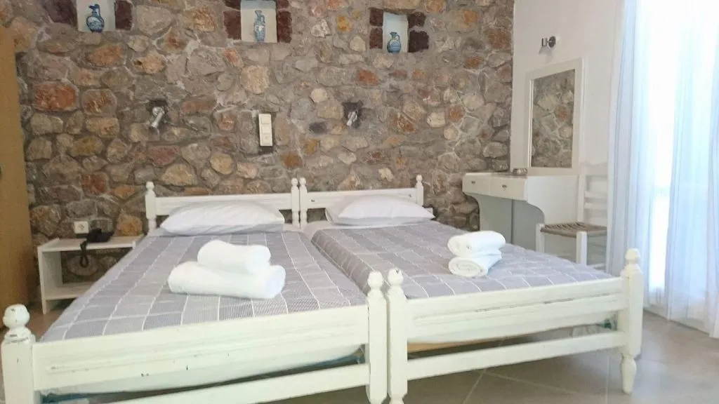 Double or Twin STANDARD Room, Ino Hotel, Santorini
