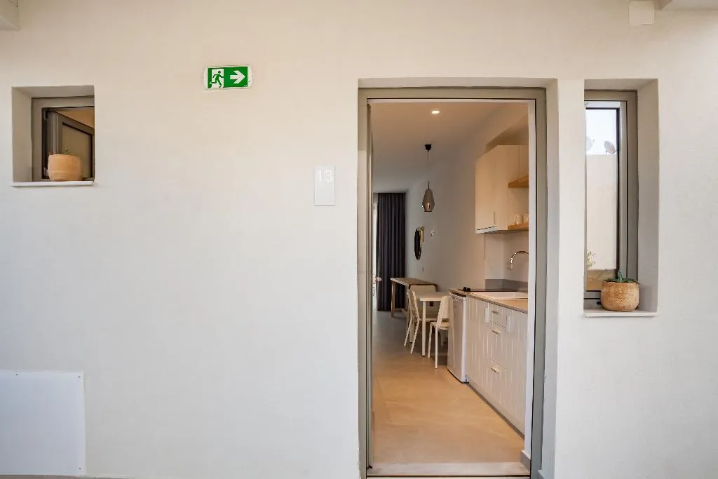JUNIOR SUITE DELUXE WITH BALCONY Room, Melissa Apartments Malia, Crete