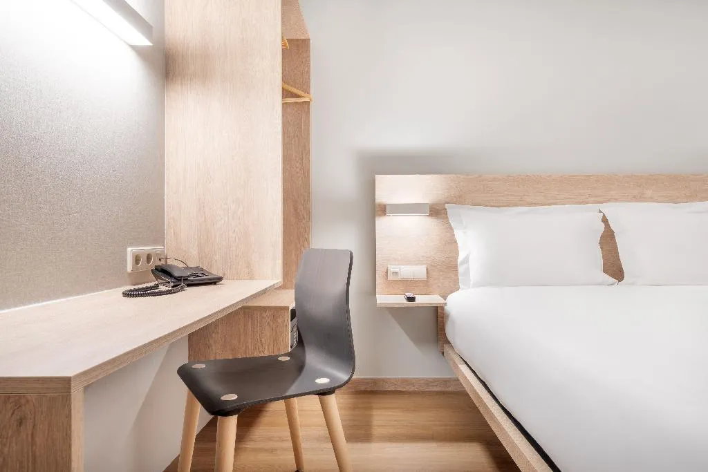 SINGLE STANDARD Room, Moov Hotel Lisboa Oriente, Lisbon