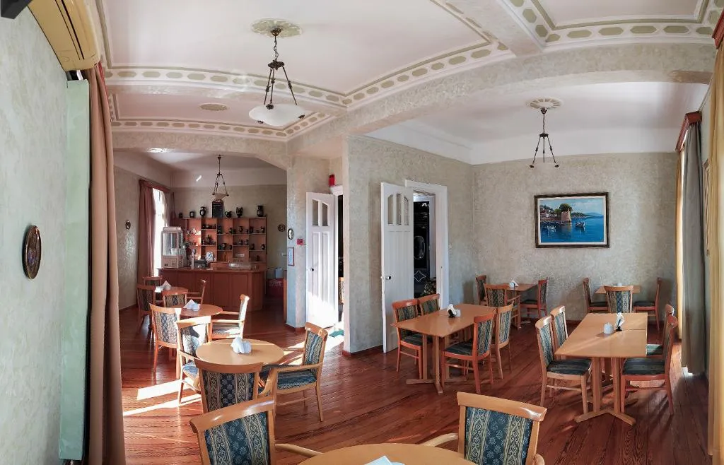 Restaurant, Cecil hotel, Athens