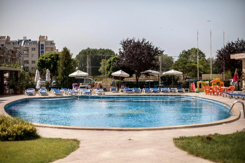 Pool, Sunny Holiday Aparthotel, Bourgas