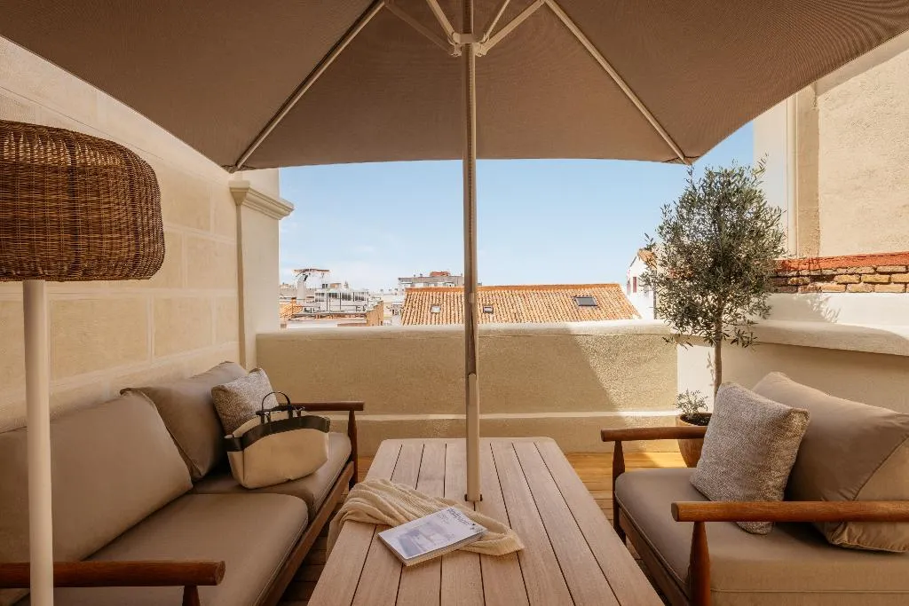 SUITE TWO BEDROOMS WITH TERRACE Room, Casa de las Artes, member of Melia Collection, Madrid