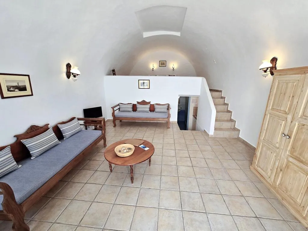 DOUBLE ONE BED Room, Aethrio Sunset Village, Santorini